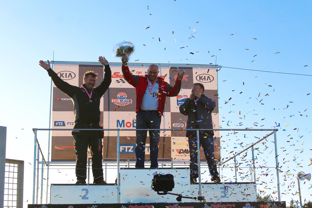 Division 1 mesterskabet – Dan Pedersen foran Sebastian Petersen og Tommy Dam Kieffer
(Foto: JJ Media)